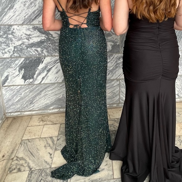 Sherri Hill - Size 0 - Picture 2 of 5